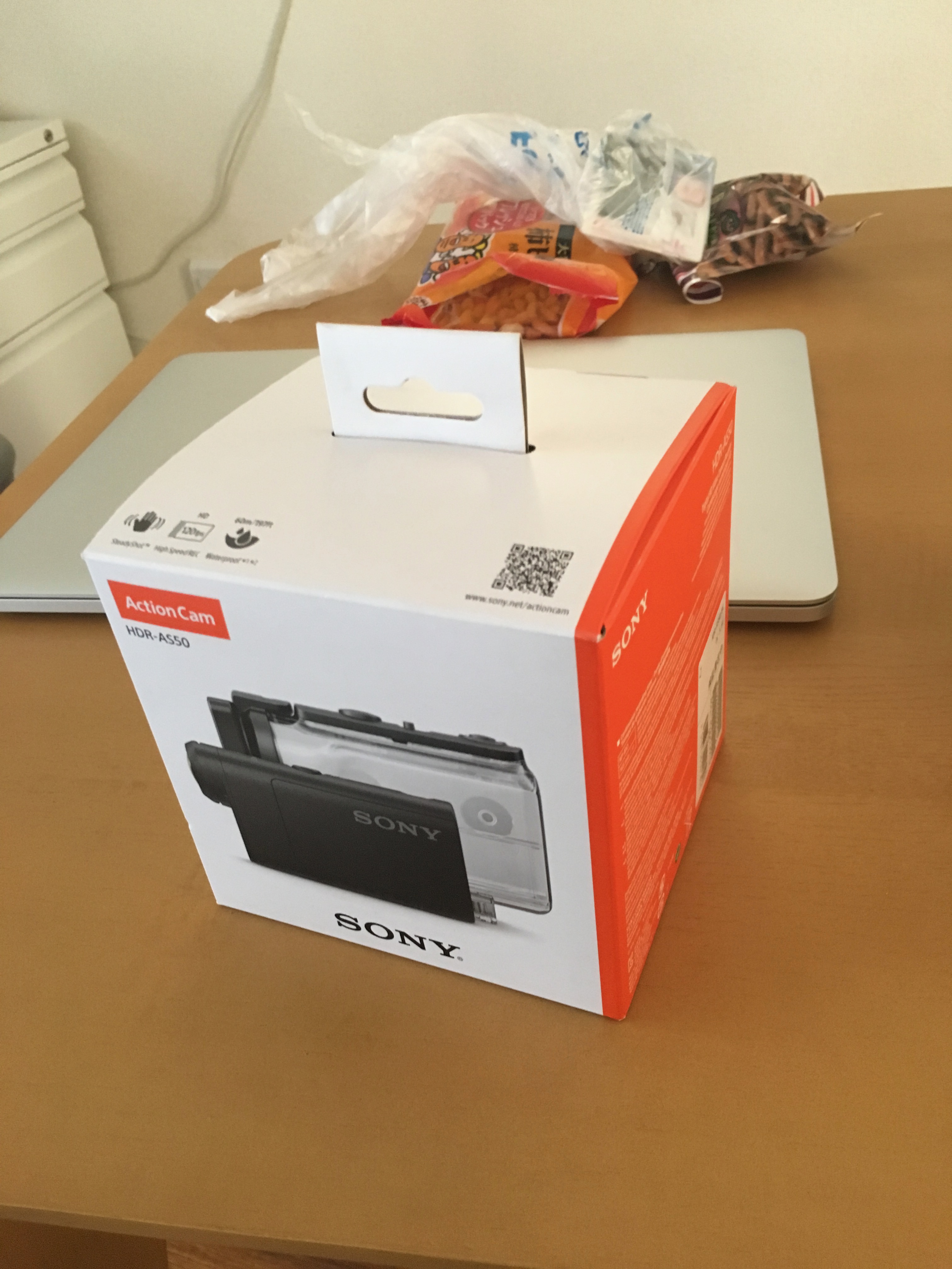 キューブ式の可愛い箱