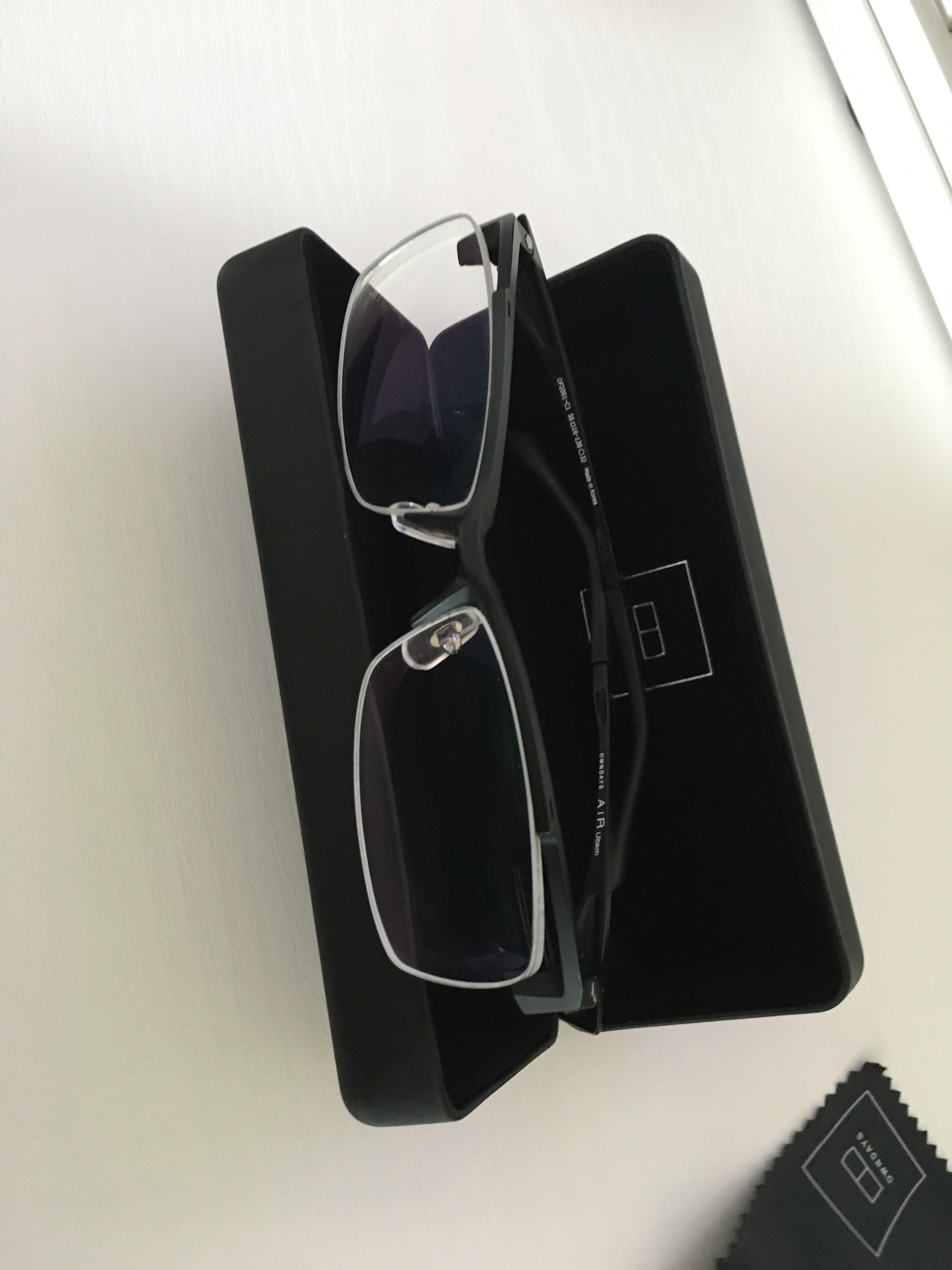 仕上がったPC作業用のメガネ